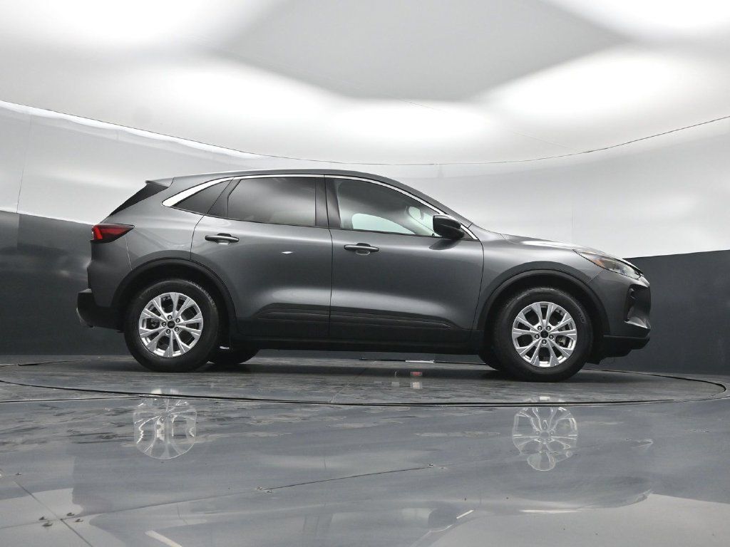 Certified 2023 Ford Escape Active w/ Tech Pack #2 FWD image 49