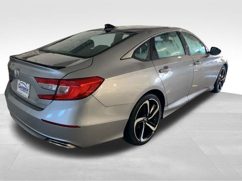 Used 2022 Honda Accord Sport image 5