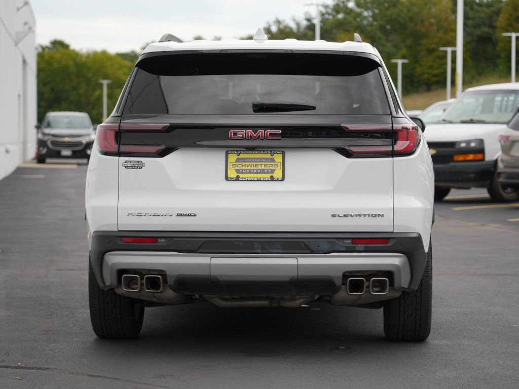 Certified 2026 GMC Acadia Elevation w/ Elevation Premium Package AWD/4WD image 4