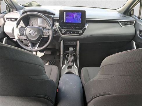 Used 2025 Toyota Corolla Cross AWD Hybrid image 18