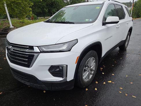 Used 2023 Chevrolet Traverse LT w/ Rear Camera Mirror Package AWD/4WD image 7