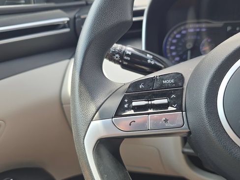 Used 2023 Hyundai Tucson SE w/ Cargo Package AWD/4WD image 19