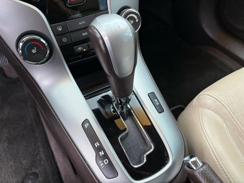 Used 2012 Chevrolet Cruze LTZ w/ RS Package FWD image 43