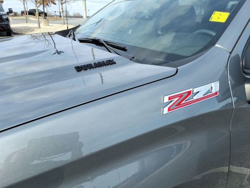 Certified 2022 Chevrolet Silverado 1500 RST image 11