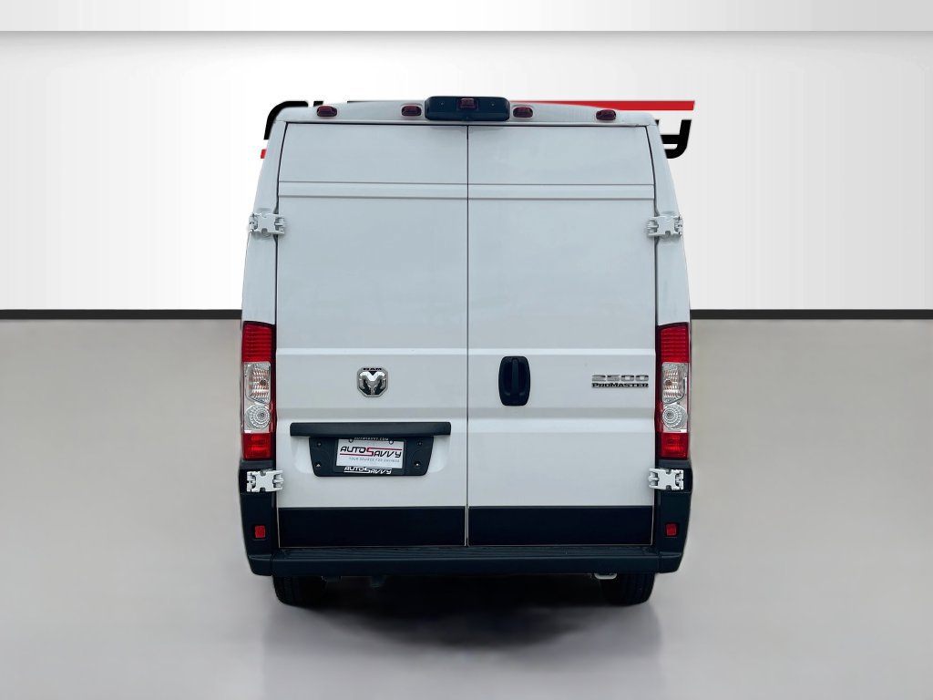 Used 2024 RAM ProMaster 2500 w/ Convenience Group FWD image 6