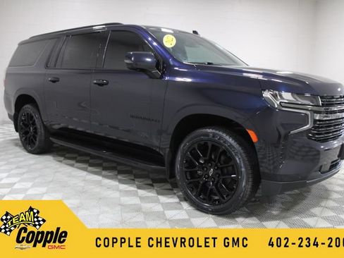 Used 2022 Chevrolet Suburban RST w/ Luxury Package AWD/4WD image 1