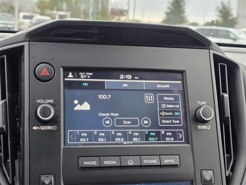 Used 2024 Subaru Crosstrek 2.0i image 18