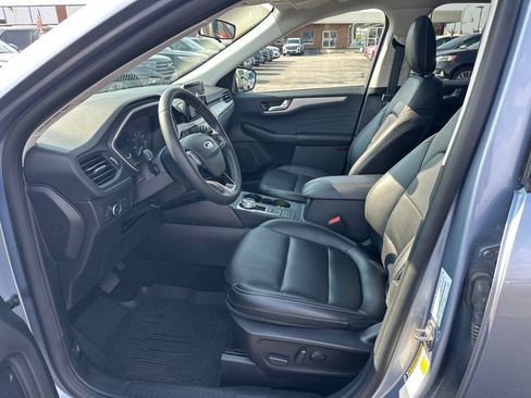 Used 2022 Ford Escape SEL FWD image 14
