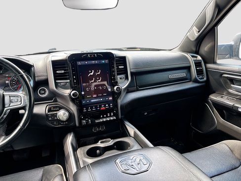 Used 2023 RAM 1500 Laramie AWD/4WD image 17