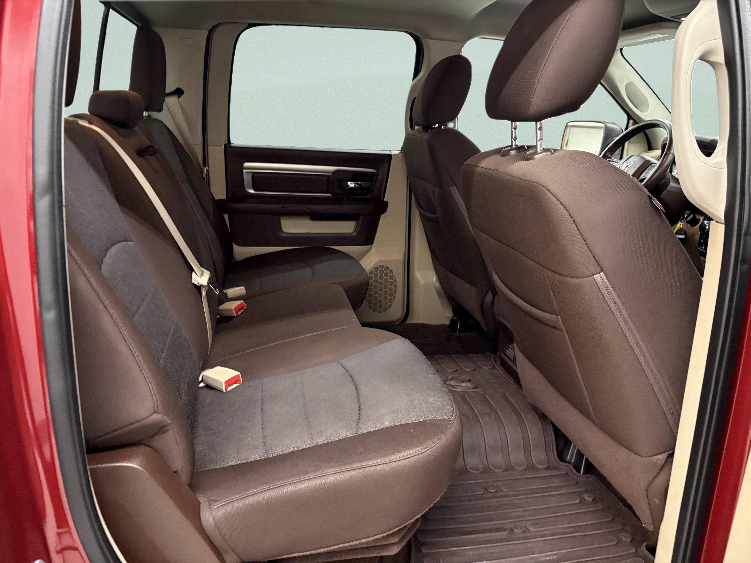 Used 2015 RAM 1500 Big Horn AWD/4WD image 22