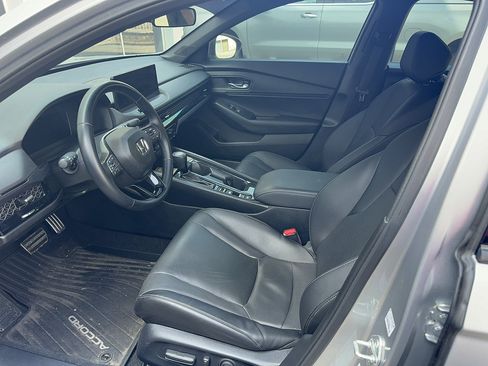 Used 2024 Honda Accord Sport image 5