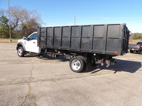 Used 2022 Ford F550 2WD Regular Cab Super Duty image 5