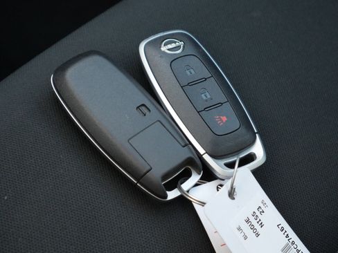 Certified 2023 Nissan Rogue S image 30