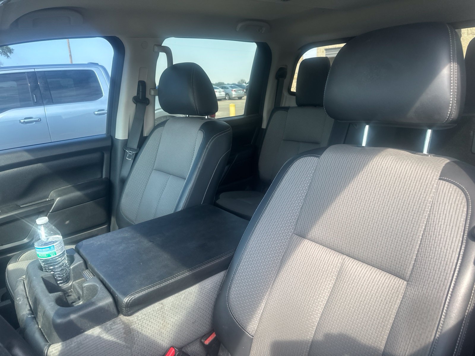 Used 2017 Nissan Titan S RWD image 8