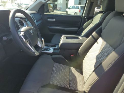 Used 2018 Toyota Tundra SR5 w/ SR5 Upgrade Package image 20