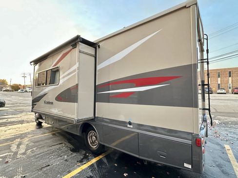 Used 2016 Mercedes-Benz Sprinter 3500 image 48