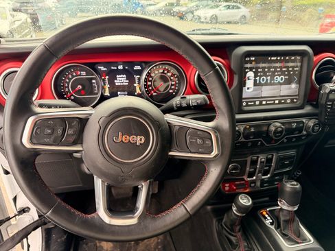 Used 2018 Jeep Wrangler Unlimited Rubicon image 20