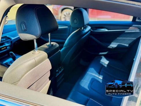 Used 2018 BMW 530e image 16