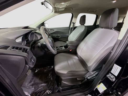 Used 2019 Ford Escape S FWD image 21