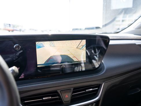 Used 2024 Buick Encore GX Sport Touring w/ Comfort Package image 24