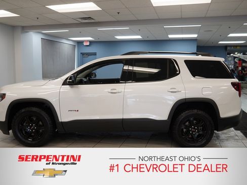 Certified 2023 GMC Acadia AT4 w/ Technology Package image 2