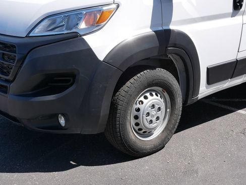 Used 2025 RAM ProMaster 2500 w/ Convenience Group FWD image 27