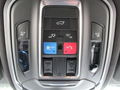 New 2026 Jeep Grand Cherokee L Laredo AWD/4WD image 28