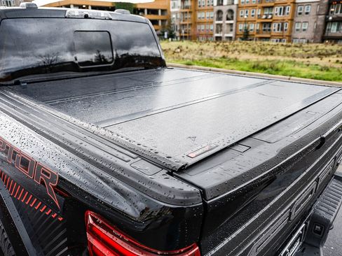 Used 2025 Ford F150 Raptor image 27