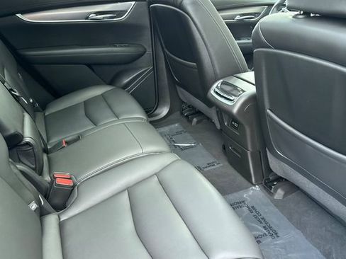 Used 2023 Cadillac XT6 Luxury AWD/4WD image 19