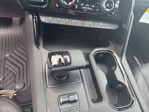 New 2026 GMC Sierra 1500 AT4 w/ AT4 Premium Package image 25