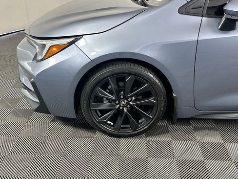 Used 2024 Toyota Corolla SE w/ SE Premium Package FWD image 11