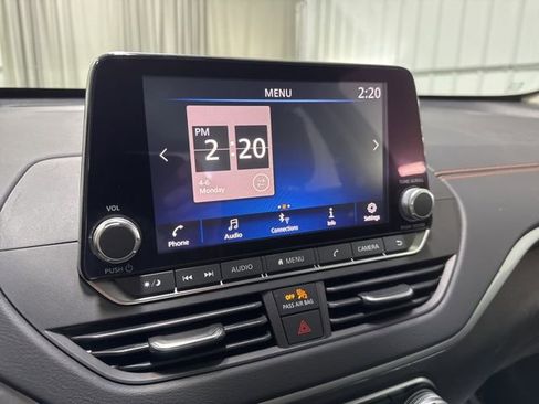 Used 2022 Nissan Altima 2.5 SR w/ Midnight Edition Package image 14