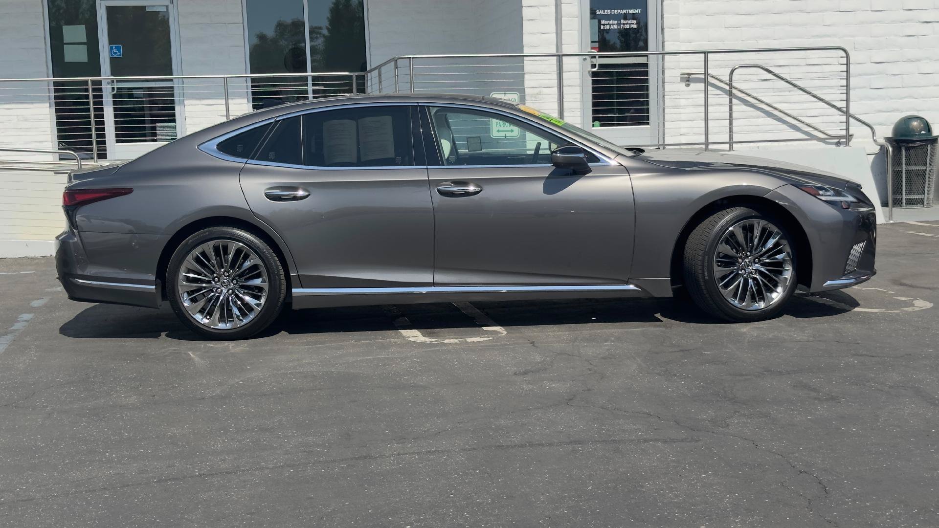 Used 2023 Lexus LS 500 w/ Interior Upgrade Package RWD image 3