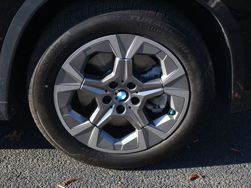 Used 2025 BMW X1 xDrive28i w/ Convenience Package image 13