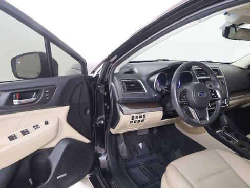 Used 2018 Subaru Outback 2.5i Limited image 46