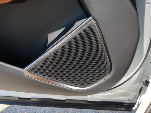 New 2026 Jaguar F-PACE R-Dynamic S image 17