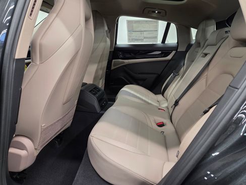 New 2026 Porsche Panamera 4 AWD/4WD image 11