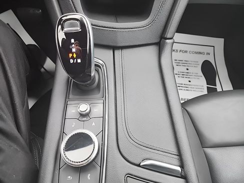 Used 2022 Cadillac XT5 Premium Luxury AWD/4WD image 17