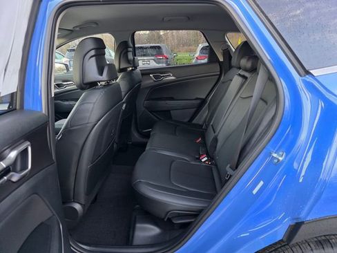 New 2026 Kia Sportage EX AWD/4WD image 17