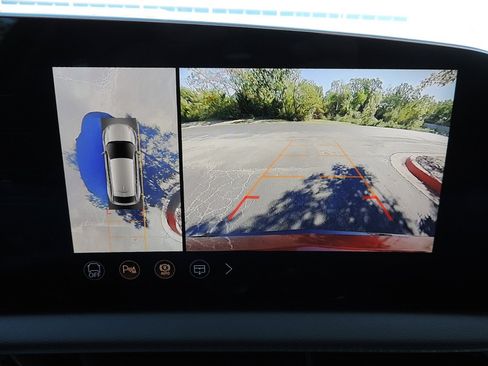 New 2026 Cadillac Optiq Sport 1 image 26