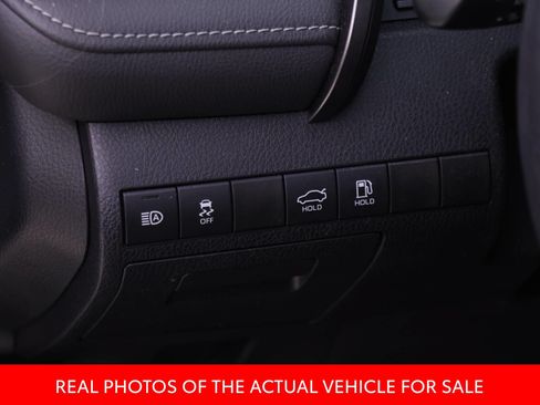 Certified 2020 Toyota Camry SE FWD image 16