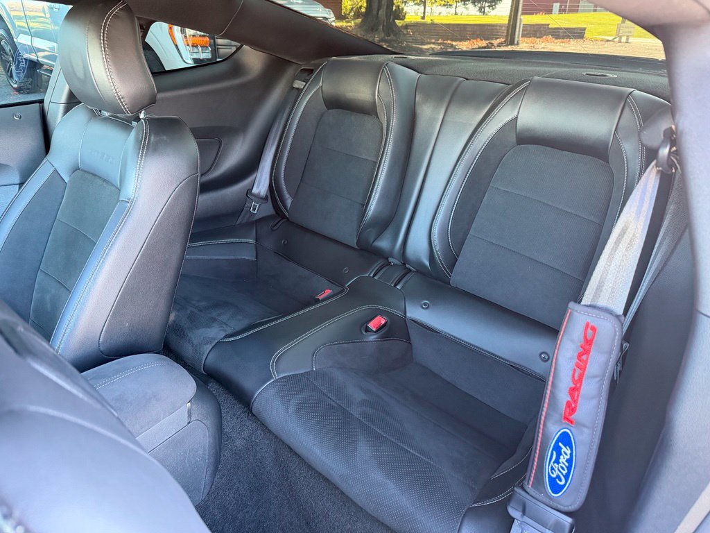 Used 2018 Ford Mustang Shelby GT350 w/ Convenience Package RWD image 19
