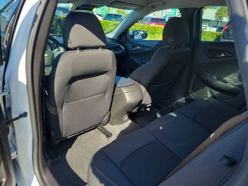 Used 2024 Chevrolet Malibu RS image 14