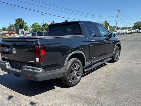 Used 2018 Honda Ridgeline Sport image 6