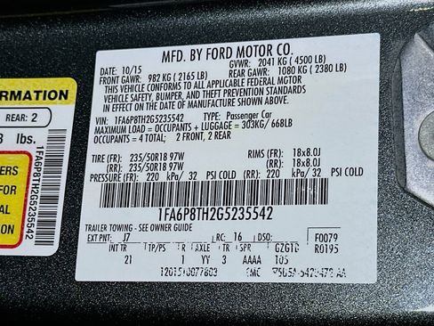 Used 2016 Ford Mustang Coupe RWD image 27