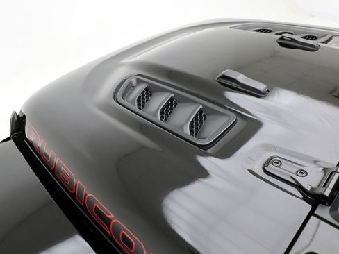 Used 2024 Jeep Wrangler Unlimited Rubicon image 13