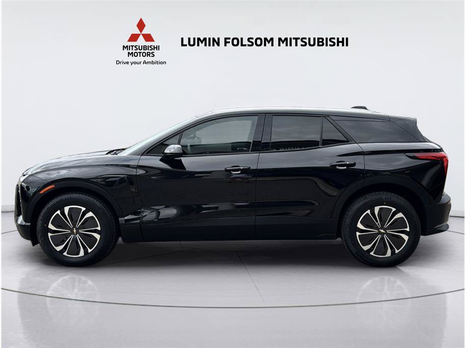 Used 2024 Chevrolet Blazer EV LT AWD/4WD image 2