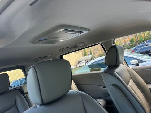 Used 2014 Nissan Quest SL image 34