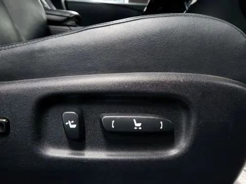 Used 2013 Lexus RX 350 AWD w/ Premium Pkg image 17