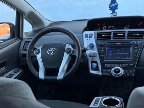 Used 2012 Toyota Prius V Two FWD image 20